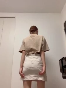 逼粉内裤黄（已成年）